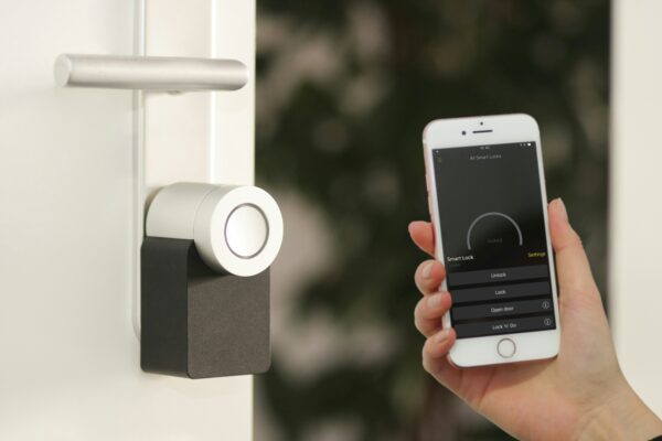 Wi-Fi Smart Door Lock